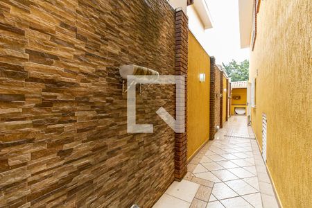 Casa à venda com 200m², 3 quartos e 2 vagasCorredor Lateral