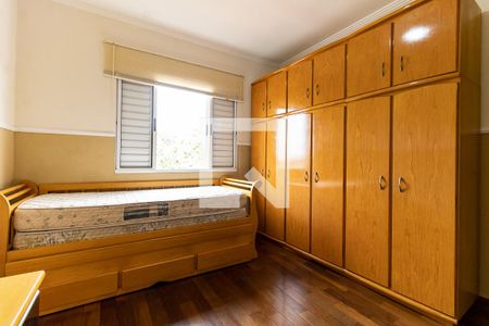 Casa à venda com 200m², 3 quartos e 2 vagasQuarto 2