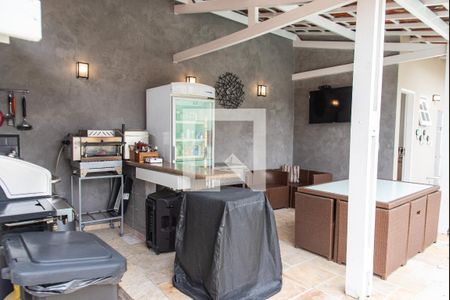 Casa à venda com 287m², 3 quartos e 3 vagasChurrasqueira