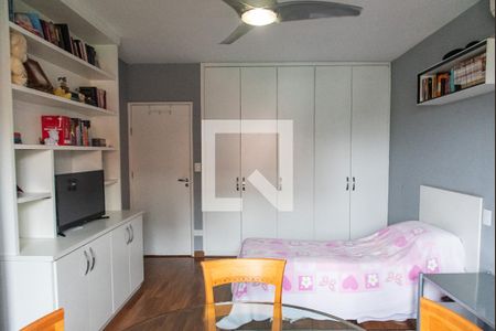 Casa à venda com 287m², 3 quartos e 3 vagasQuarto 2