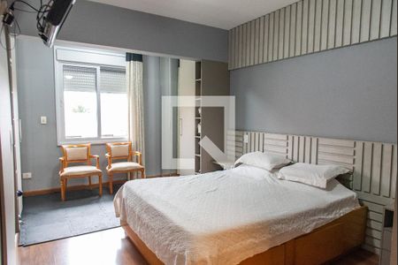 Casa à venda com 287m², 3 quartos e 3 vagasSuíte