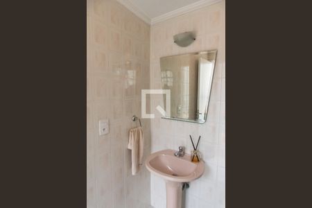 Casa à venda com 287m², 3 quartos e 3 vagasBanheiro da churrasqueira