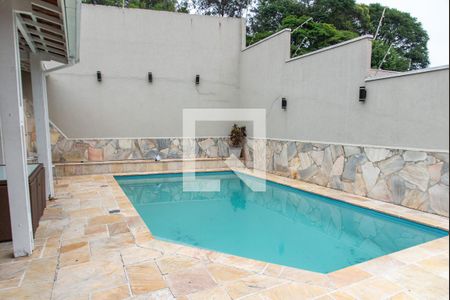 Casa à venda com 287m², 3 quartos e 3 vagasPiscina