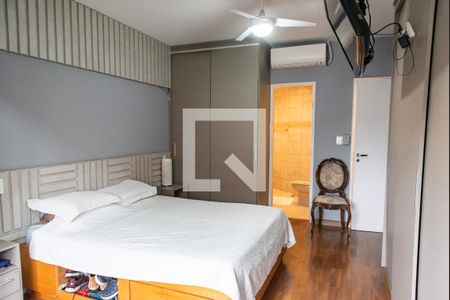 Casa à venda com 287m², 3 quartos e 3 vagasSuíte