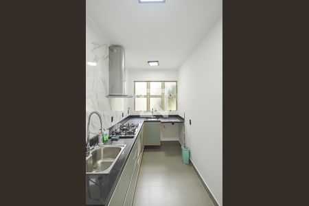 Apartamento à venda com 67m², 3 quartos e 1 vaga Apartamento à venda com 67m², 3 quartos e 1 vagaCozinha e Área de Serviço