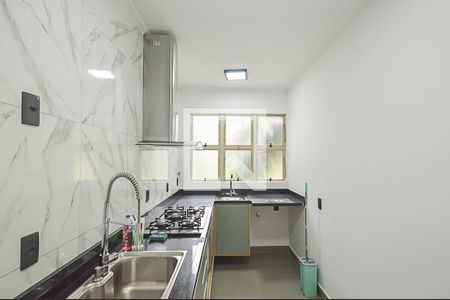 Apartamento à venda com 67m², 3 quartos e 1 vaga Apartamento à venda com 67m², 3 quartos e 1 vagaCozinha e Área de Serviço
