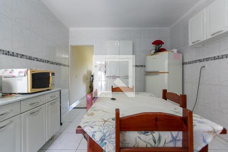 Casa para alugar com 97m², 2 quartos e 2 vagas Casa para alugar com 97m², 2 quartos e 2 vagasCozinha