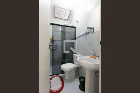 Casa para alugar com 97m², 2 quartos e 2 vagas Casa para alugar com 97m², 2 quartos e 2 vagasBanheiro da Suíte 2