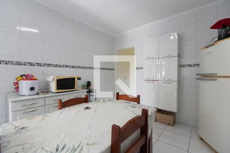 Casa para alugar com 97m², 2 quartos e 2 vagas Casa para alugar com 97m², 2 quartos e 2 vagasCozinha