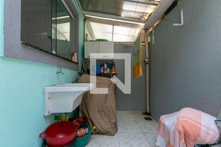 Casa para alugar com 97m², 2 quartos e 2 vagas Casa para alugar com 97m², 2 quartos e 2 vagasÁrea de Serviço