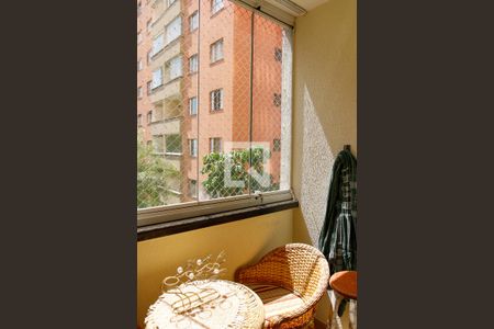 Apartamento para alugar com 73m², 3 quartos e 1 vaga Apartamento para alugar com 73m², 3 quartos e 1 vagaSacada