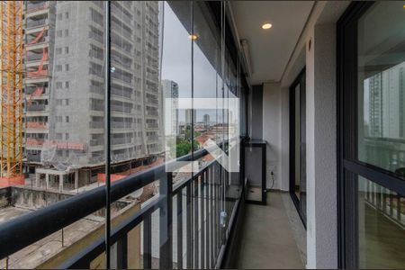 Studio à venda com 33m², 1 quarto e sem vaga Studio à venda com 33m², 1 quarto e sem vagaVaranda
