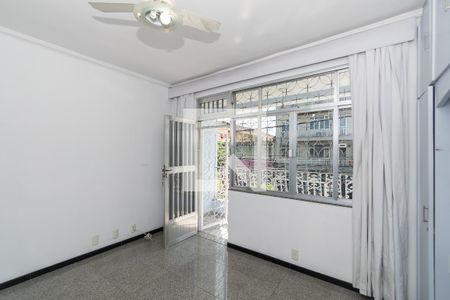 Casa à venda com 252m², 4 quartos e 5 vagasQuarto 1 Suíte