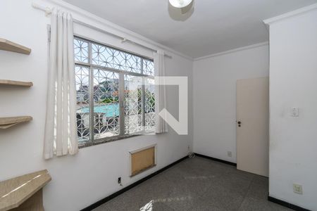 Casa à venda com 252m², 4 quartos e 5 vagasQuarto 3