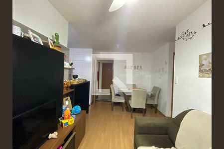 Sala de apartamento para alugar com 2 quartos, 56m² em Encantado, Rio de Janeiro
