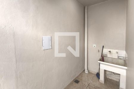 Casa para alugar com 79m², 2 quartos e sem vagaÁrea de Serviço