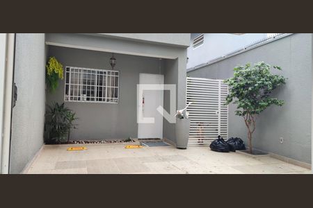 Casa à venda com 264m², 3 quartos e 1 vagaGaragem