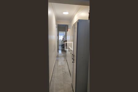 Casa à venda com 264m², 3 quartos e 1 vagaCorredor