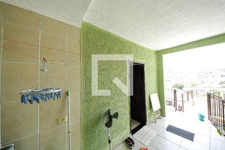 Casa à venda com 241m², 7 quartos e 4 vagasÁrea de Serviço - CASA CIMA