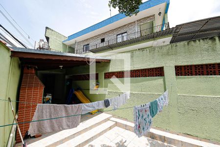 Casa à venda com 241m², 7 quartos e 4 vagasQuintal - CASA BAIXO