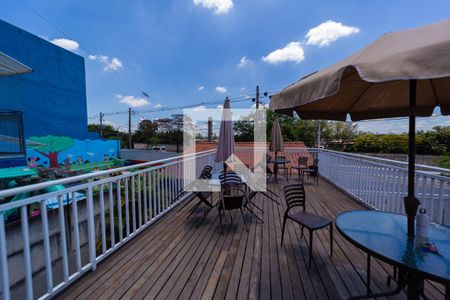 Apartamento para alugar com 54m², 2 quartos e 1 vaga Apartamento para alugar com 54m², 2 quartos e 1 vagaDeck