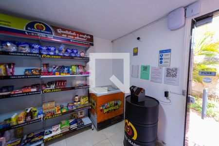 Apartamento para alugar com 54m², 2 quartos e 1 vaga Apartamento para alugar com 54m², 2 quartos e 1 vagaMini Mercado