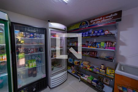 Apartamento para alugar com 54m², 2 quartos e 1 vaga Apartamento para alugar com 54m², 2 quartos e 1 vagaMini Mercado