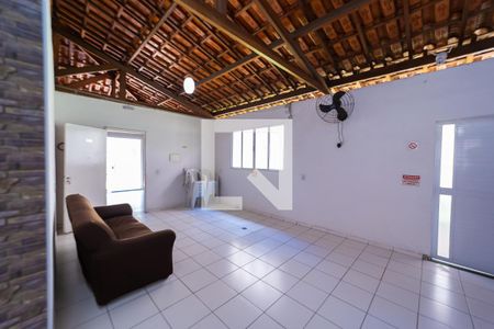 Apartamento para alugar com 54m², 2 quartos e 1 vaga Apartamento para alugar com 54m², 2 quartos e 1 vagaÁrea comum - Salão de festas