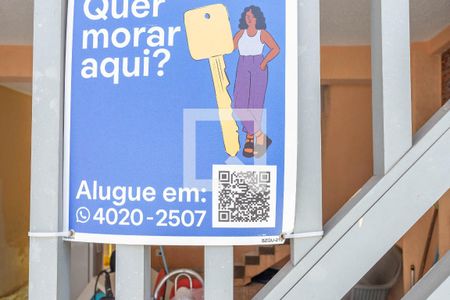 Casa para alugar com 70m², 2 quartos e 1 vagaPlaca