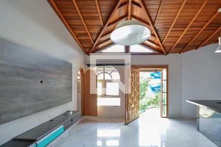 Sala/Cozinha de casa à venda com 2 quartos, 100m² em Interlagos, São Paulo
