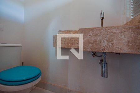 Lavabo de casa à venda com 2 quartos, 100m² em Interlagos, São Paulo