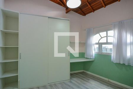 Quarto 1 de casa à venda com 2 quartos, 100m² em Interlagos, São Paulo