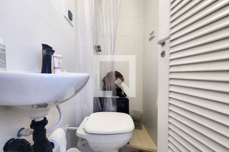 Apartamento à venda com 65m², 2 quartos e 1 vagaBanheiro de serviço