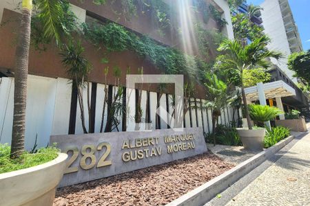 Apartamento à venda com 65m², 2 quartos e 1 vagaFachada