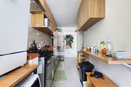 Apartamento à venda com 65m², 2 quartos e 1 vagaCozinha