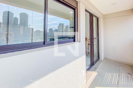 Studio para alugar com 28m², 1 quarto e sem vaga Studio para alugar com 28m², 1 quarto e sem vagaVaranda