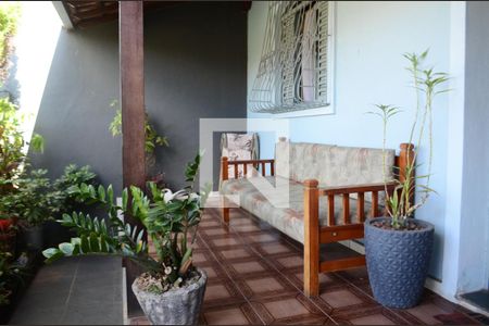 Casa para alugar com 110m², 4 quartos e 1 vagaÁrea Externa