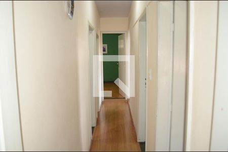 Casa para alugar com 110m², 4 quartos e 1 vagaCorredor