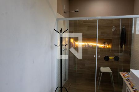 Casa à venda com 450m², 2 quartos e NaN vagasBANHEIRO DA SUITE 1