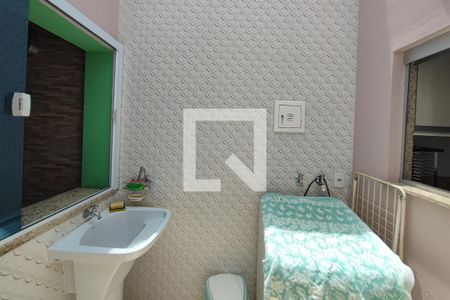 Casa à venda com 170m², 3 quartos e 4 vagasÁrea de Serviço