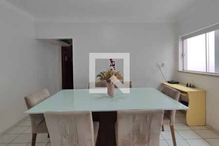Casa à venda com 170m², 3 quartos e 4 vagasSala de Jantar