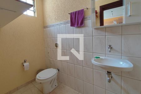 Casa à venda com 170m², 3 quartos e 4 vagasLavabo