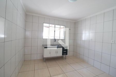 Casa para alugar com 81m², 2 quartos e 1 vaga Casa para alugar com 81m², 2 quartos e 1 vagaCozinha