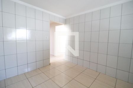 Casa para alugar com 81m², 2 quartos e 1 vaga Casa para alugar com 81m², 2 quartos e 1 vagaCozinha