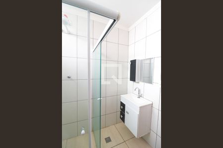 Casa para alugar com 81m², 2 quartos e 1 vaga Casa para alugar com 81m², 2 quartos e 1 vagaBanheiro