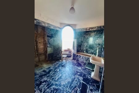 Apartamento para alugar com 353m², 4 quartos e 1 vaga Apartamento para alugar com 353m², 4 quartos e 1 vagaSuítes banheiro canadense