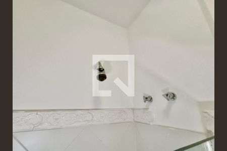 Apartamento para alugar com 353m², 4 quartos e 1 vaga Apartamento para alugar com 353m², 4 quartos e 1 vagaBanheiro serviço