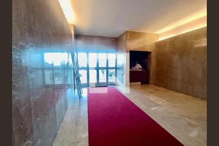 Apartamento para alugar com 353m², 4 quartos e 1 vaga Apartamento para alugar com 353m², 4 quartos e 1 vagaPortaria