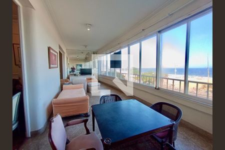 Apartamento para alugar com 353m², 4 quartos e 1 vaga Apartamento para alugar com 353m², 4 quartos e 1 vagaSala