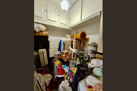 Apartamento para alugar com 353m², 4 quartos e 1 vaga Apartamento para alugar com 353m², 4 quartos e 1 vagaQuarto serviço 1